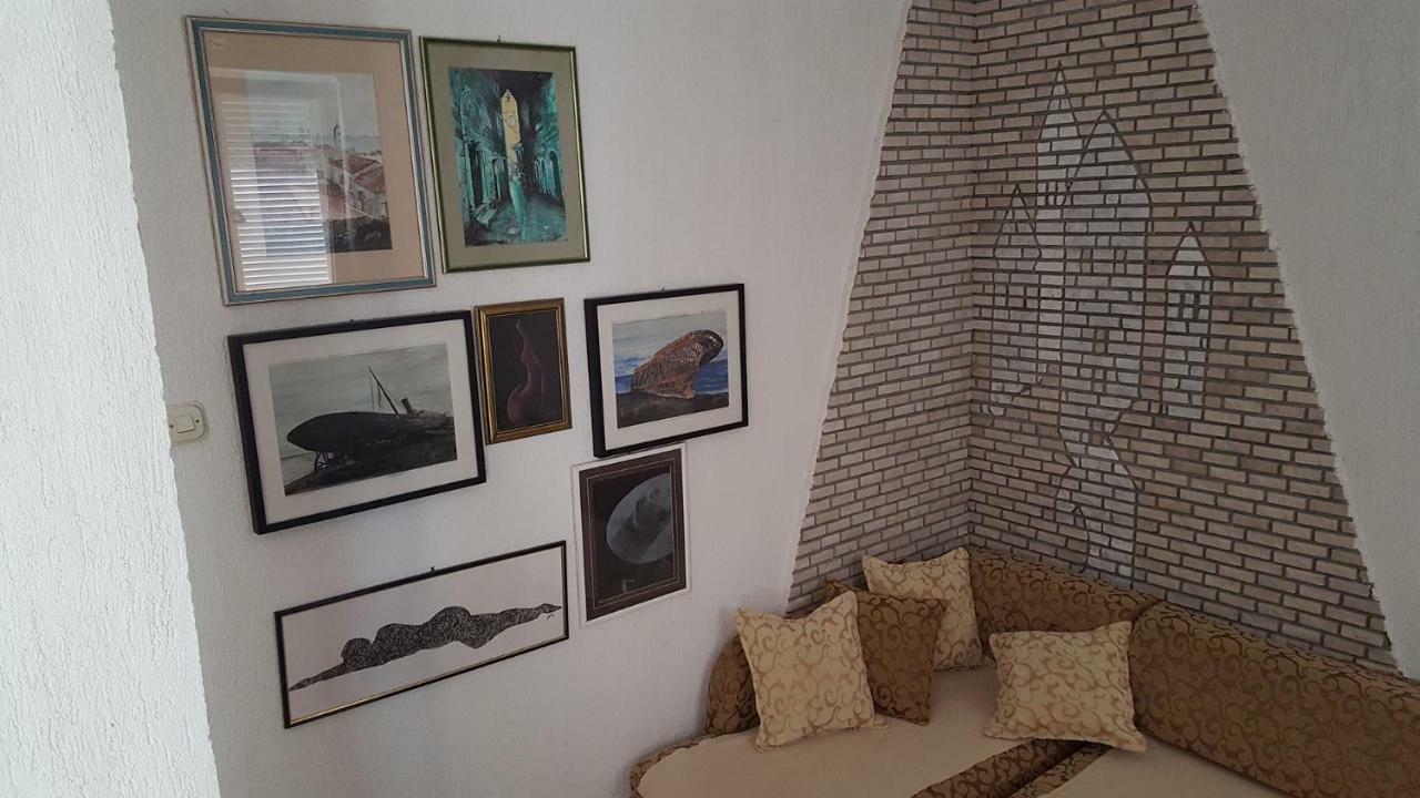 Apartments Lopar Story Exterior photo